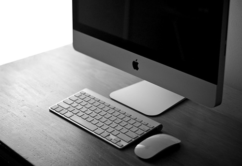 Clean iMac desk Clean iMac desk